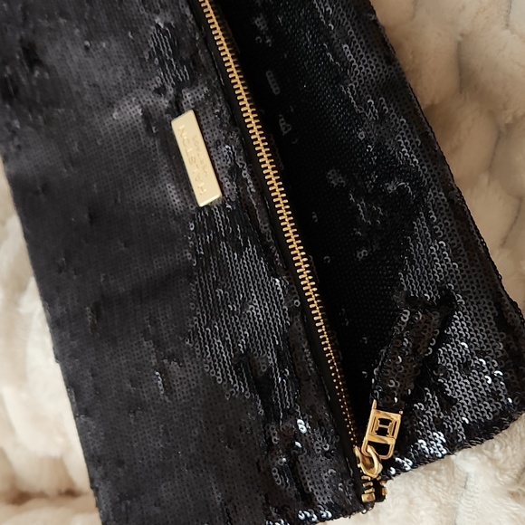 Halston Heritage Jenny Fold-Over Sequin Evening Bag - Picture 2 of 14